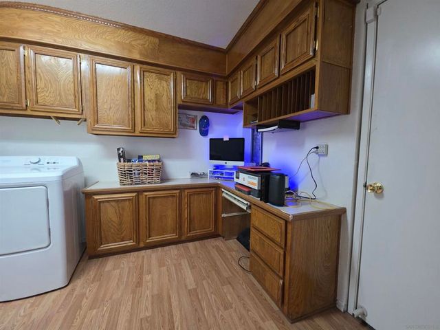 1410 Martinique Dr, Hemet, CA 92543