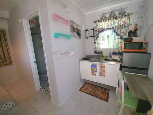 1410 Martinique Dr, Hemet, CA 92543