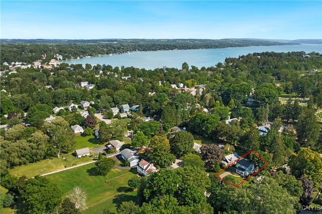 19 Highland Street, Skaneateles, NY 13152