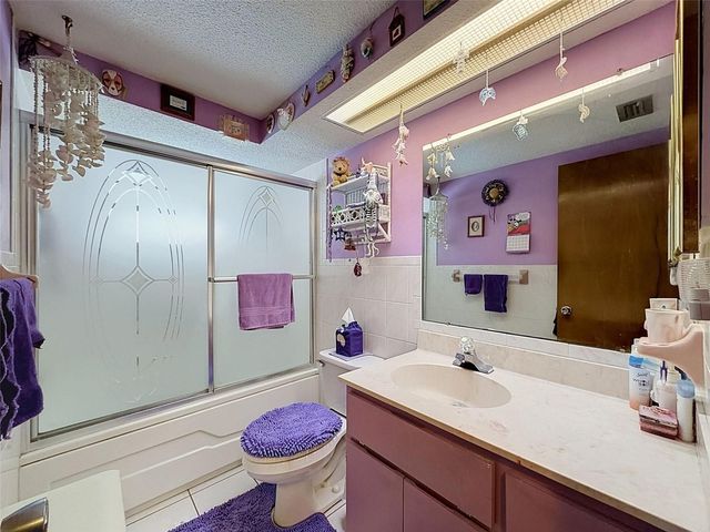9916 LAKE CHRISE LANE, Port Richey, FL 34668