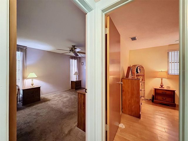 9916 LAKE CHRISE LANE, Port Richey, FL 34668