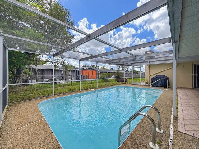9916 LAKE CHRISE LANE, Port Richey, FL 34668