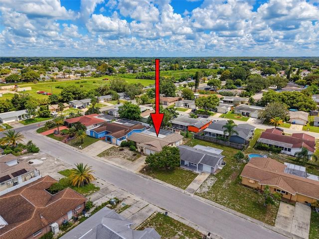 9916 LAKE CHRISE LANE, Port Richey, FL 34668