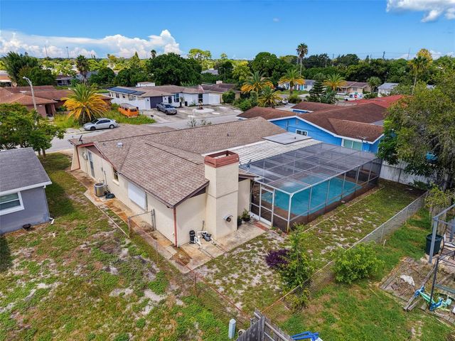 9916 LAKE CHRISE LANE, Port Richey, FL 34668