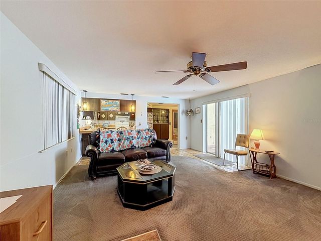 9916 LAKE CHRISE LANE, Port Richey, FL 34668