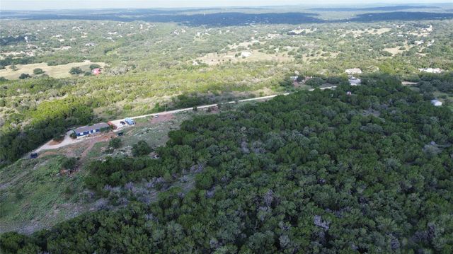 701 Grande ST B, Driftwood, TX 78619