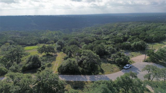 701 Grande ST B, Driftwood, TX 78619