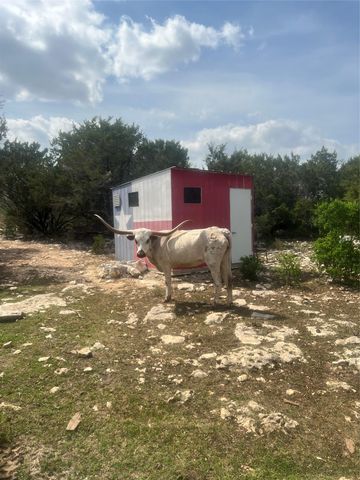 701 Grande ST B, Driftwood, TX 78619