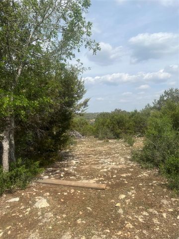701 Grande ST B, Driftwood, TX 78619