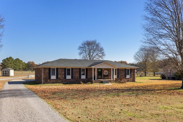 1755 McBride Rd, Lewisburg, TN 37091