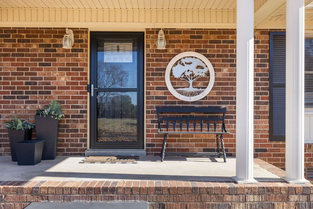 1755 McBride Rd, Lewisburg, TN 37091