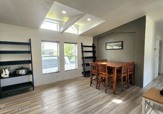 102 Robinson Ln, St. Maries, ID 83861