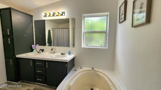 102 Robinson Ln, St. Maries, ID 83861