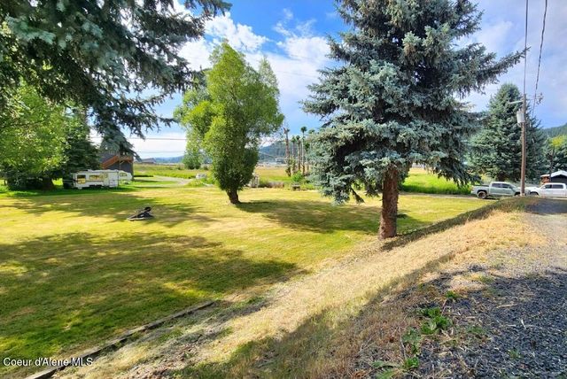 102 Robinson Ln, St. Maries, ID 83861