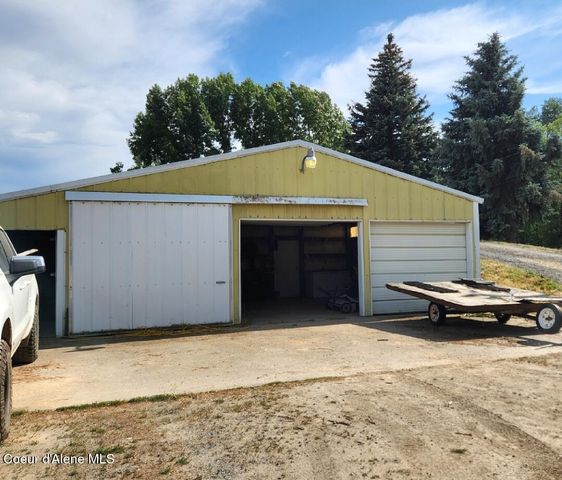 102 Robinson Ln, St. Maries, ID 83861