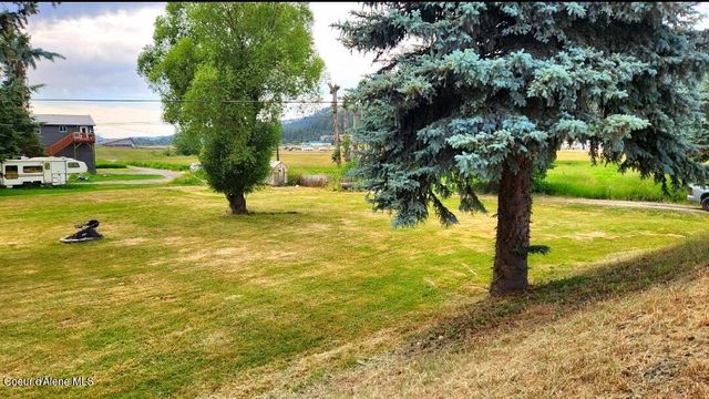 102 Robinson Ln, St. Maries, ID 83861