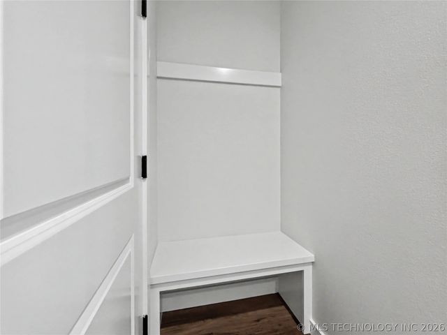 890 E Harlan Drive, Tahlequah, OK 74464