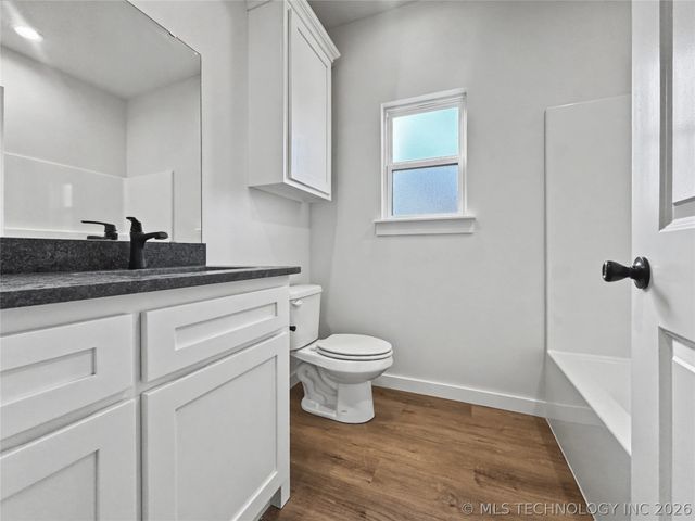 890 E Harlan Drive, Tahlequah, OK 74464