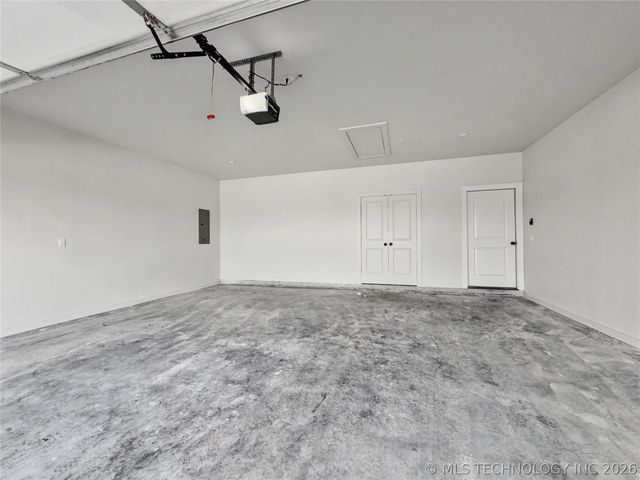 890 E Harlan Drive, Tahlequah, OK 74464