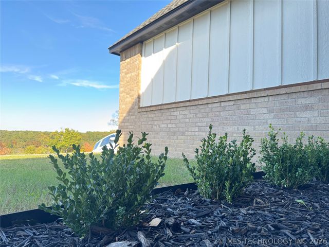 890 E Harlan Drive, Tahlequah, OK 74464