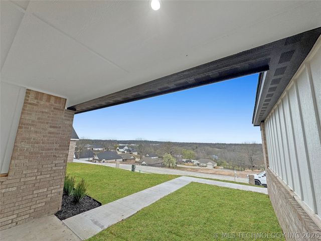 890 E Harlan Drive, Tahlequah, OK 74464