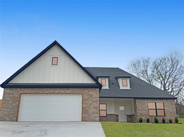 890 E Harlan Drive, Tahlequah, OK 74464