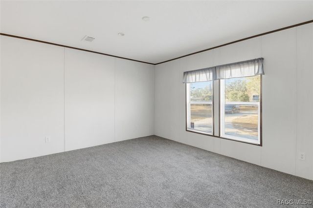 6919 S Sorrell Avenue, Homosassa, FL 34446