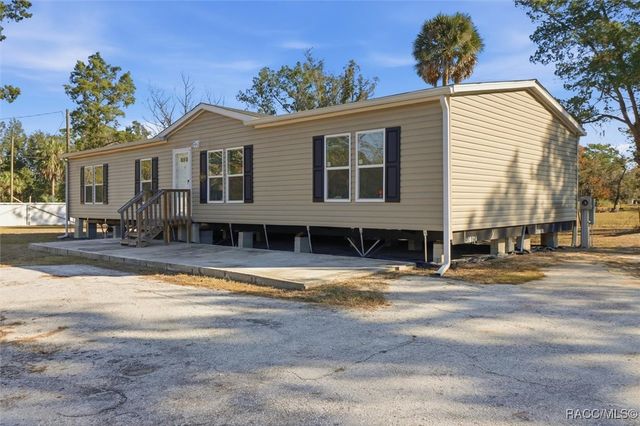 6919 S Sorrell Avenue, Homosassa, FL 34446