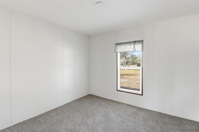 6919 S Sorrell Avenue, Homosassa, FL 34446