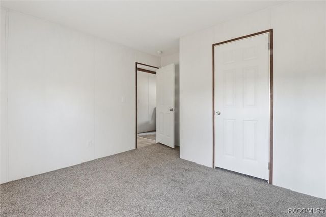 6919 S Sorrell Avenue, Homosassa, FL 34446