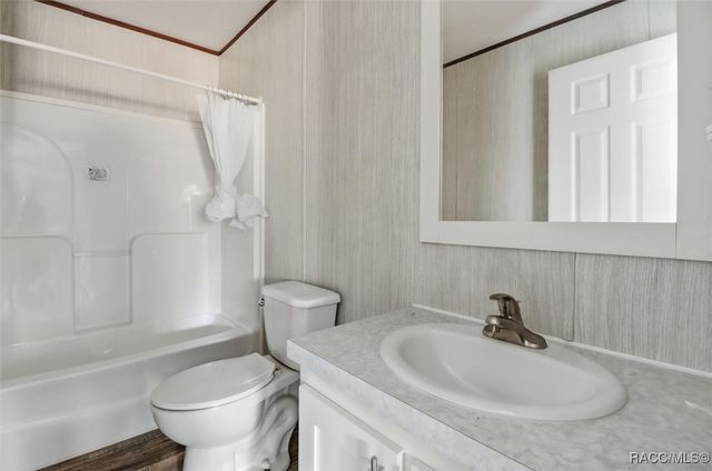 6919 S Sorrell Avenue, Homosassa, FL 34446