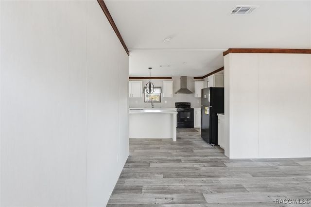 6919 S Sorrell Avenue, Homosassa, FL 34446