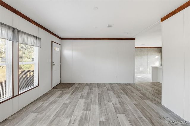 6919 S Sorrell Avenue, Homosassa, FL 34446