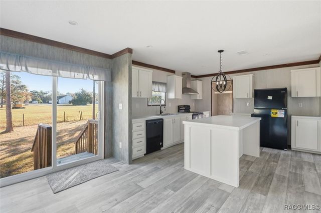 6919 S Sorrell Avenue, Homosassa, FL 34446