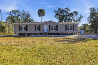 6919 S Sorrell Avenue, Homosassa, FL 34446