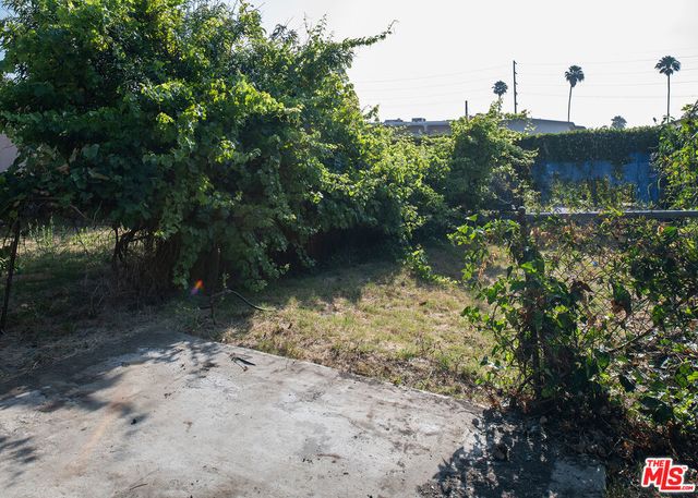 530 W 89th Street, Los Angeles, CA 90044