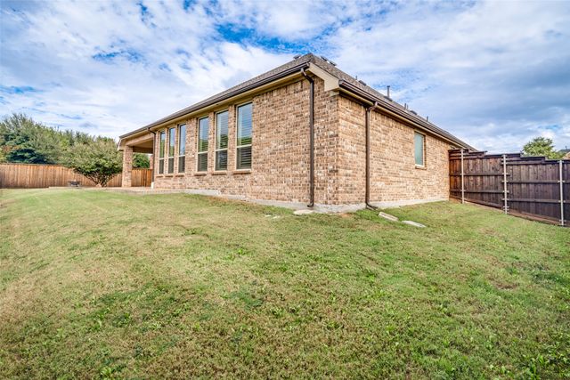 8303 Lake Valley Court, Rowlett, TX 75089