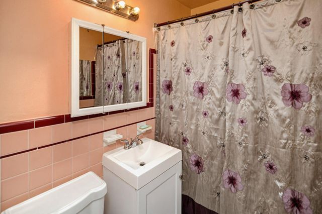 6606 JACKSON ST, Philadelphia, PA 19135