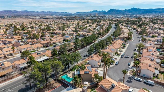 1510 Spreading Oak Drive, Henderson, NV 89014