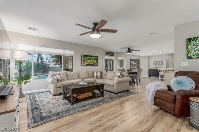 1510 Spreading Oak Drive, Henderson, NV 89014