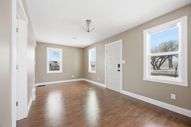 1224 2nd Avenue N, Moorhead, MN 56560