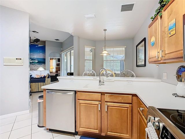 574 TUPELO CIRCLE, Davenport, FL 33897