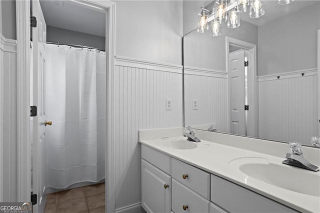 1562 Ember Oaks Circle, Powder Springs, GA 30127