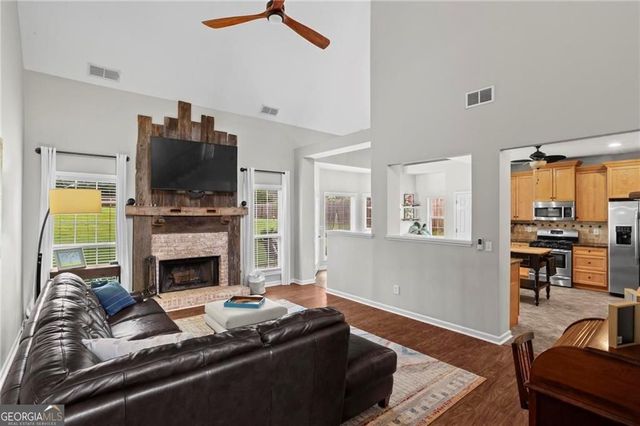 1562 Ember Oaks Circle, Powder Springs, GA 30127