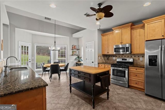 1562 Ember Oaks Circle, Powder Springs, GA 30127