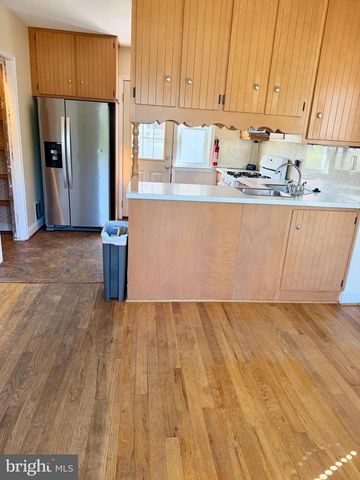 1421 CHERRY LN, Pottstown, PA 19464