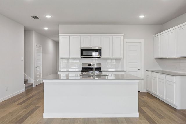 473 Hundred Acre Drive, Waxahachie, TX 75165