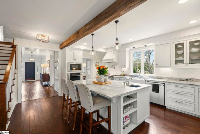 305 E Prince Road, Landrum, SC 29356