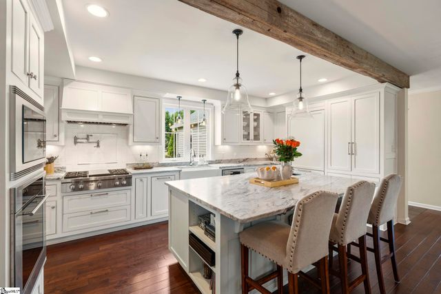 305 E Prince Road, Landrum, SC 29356