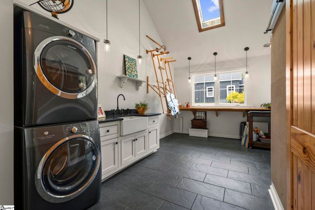 305 E Prince Road, Landrum, SC 29356